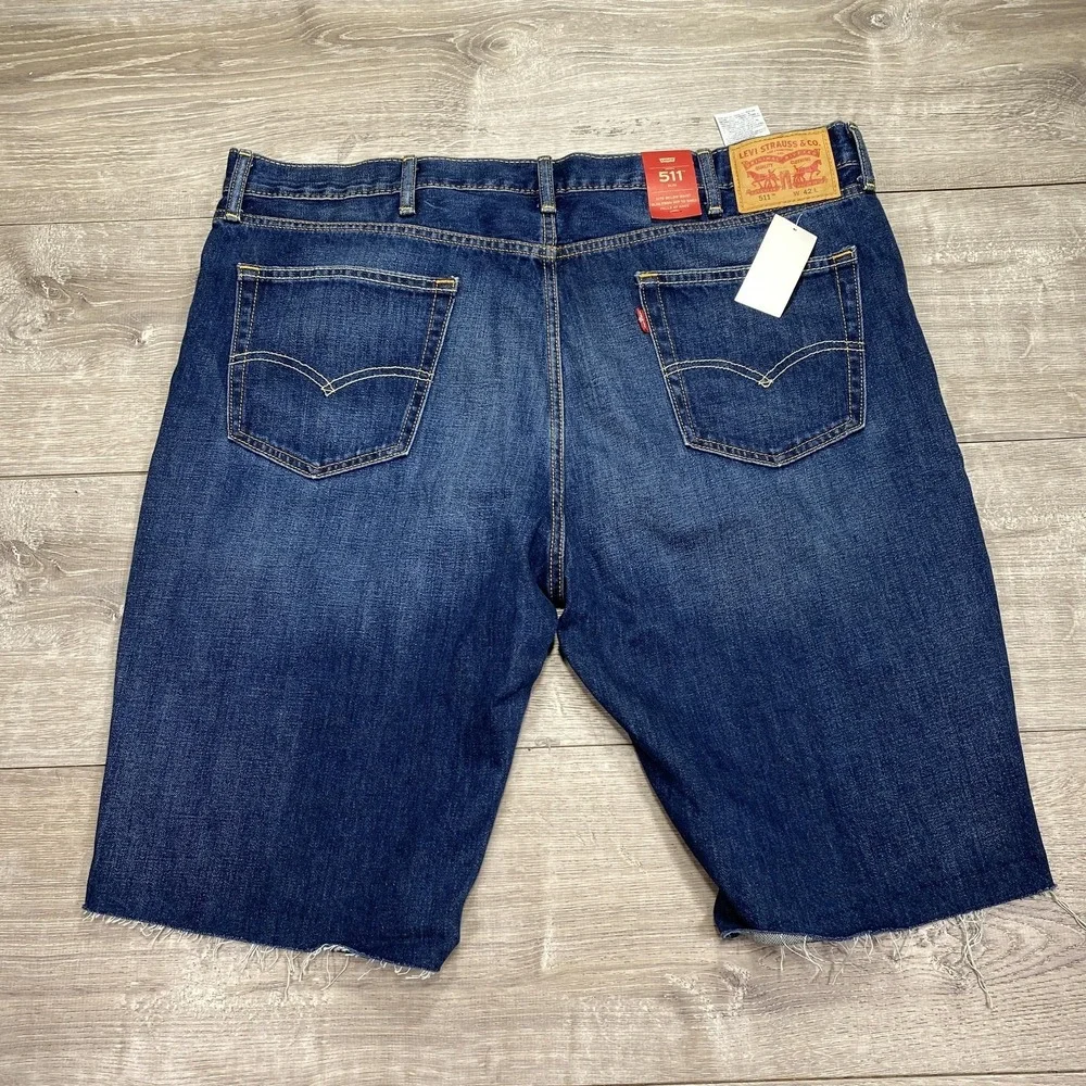 Levis levis 511